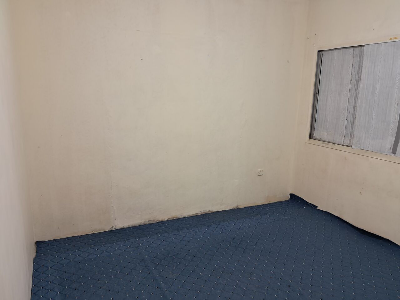 1 Big Room For Rent In A Flat, Bathroom in Jeddah