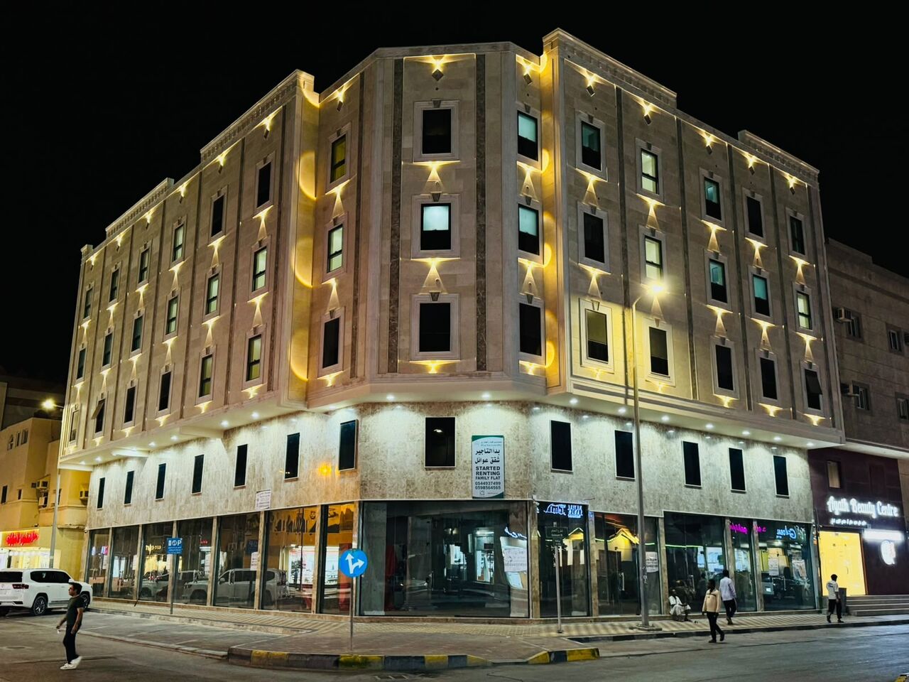 2 BR, BRAND NEW 2BHK FULLY FURNISHED AND in Dammam
