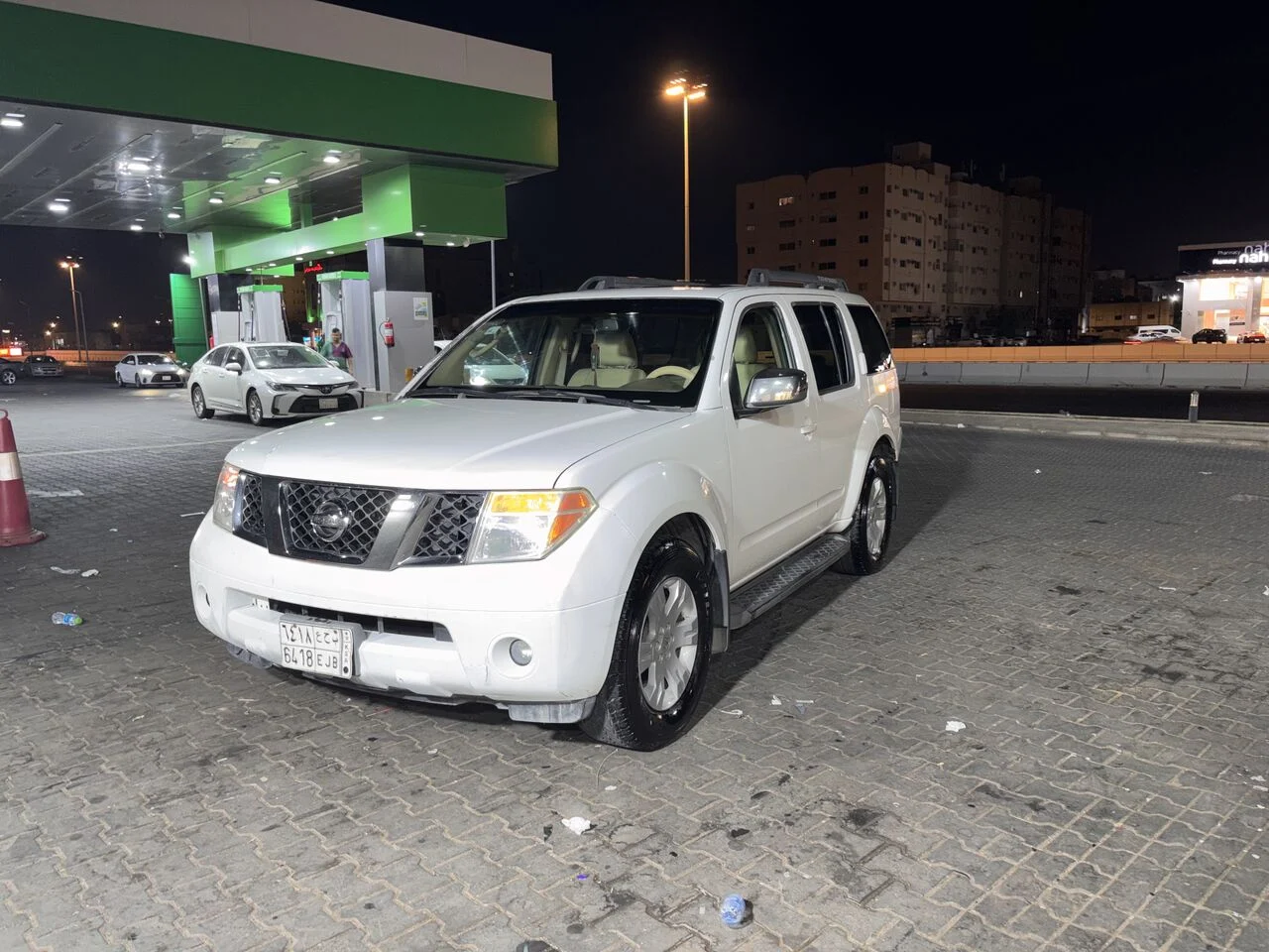 2006 Nissan Pathfinder V6 Limited 4x4- Low Mileage 184K, Sunroof, New Fahas