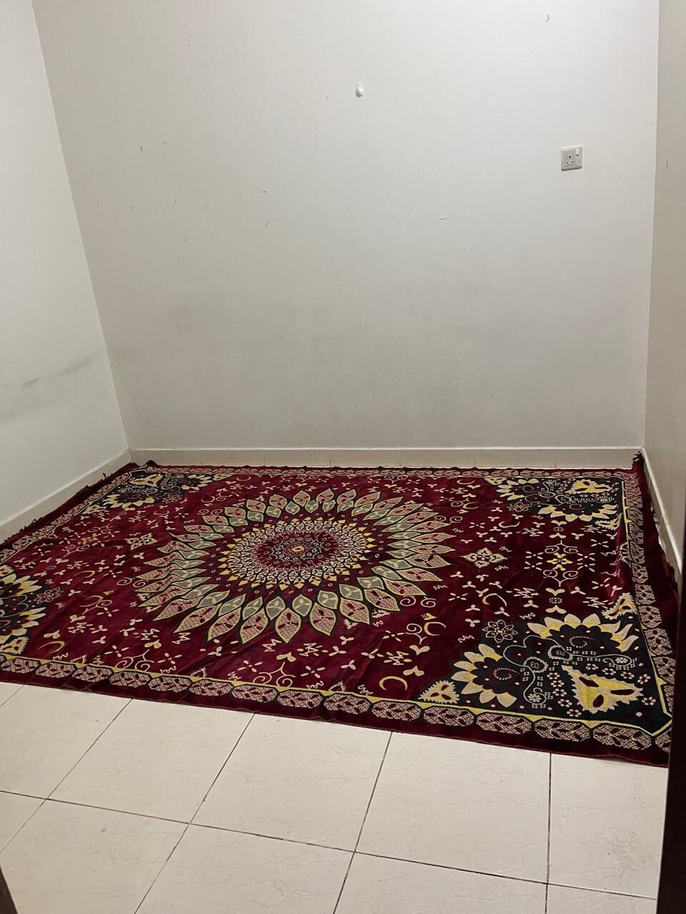 BED SPACE AVAILABLE- FULLY FURNISHED FAMILY FLAT | HARA