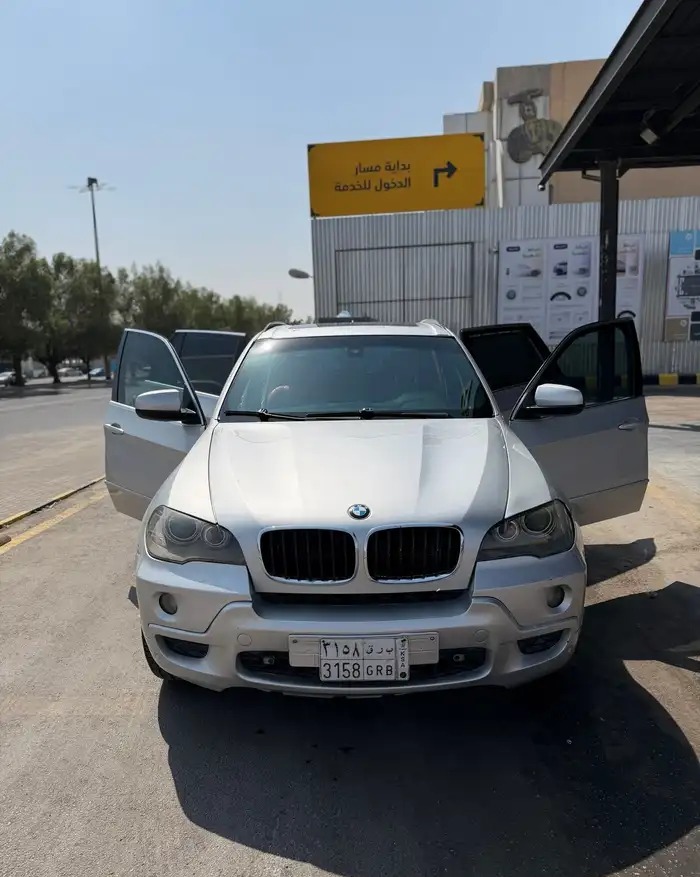 BMW X5موديل 2010