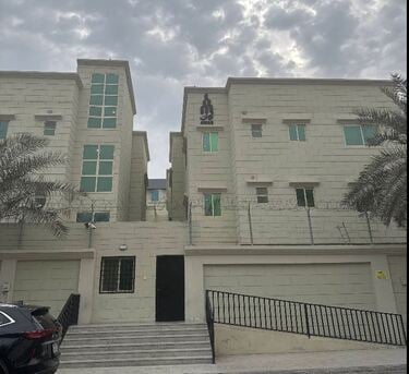 Deluxe Furnished Room for Rent in Al Shatea District, Dammam