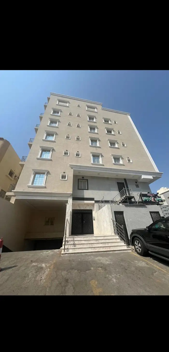 فرصة استثمارية عمارة شقق مخدومة للإيجار