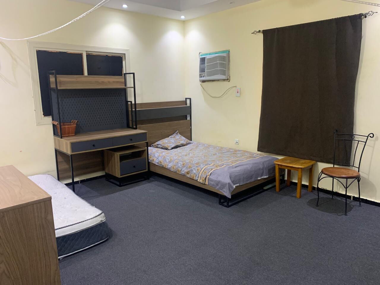 Furnished Bachelor Room for Rent in Central Jeddah | Prime Location