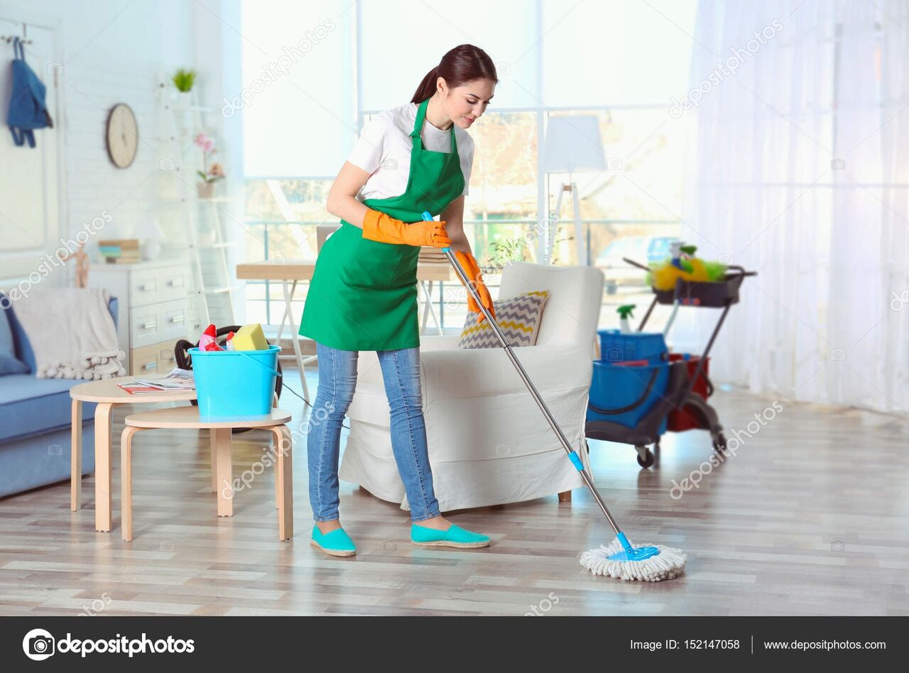 Jeddah Shopping Mall Cleaner Ladies