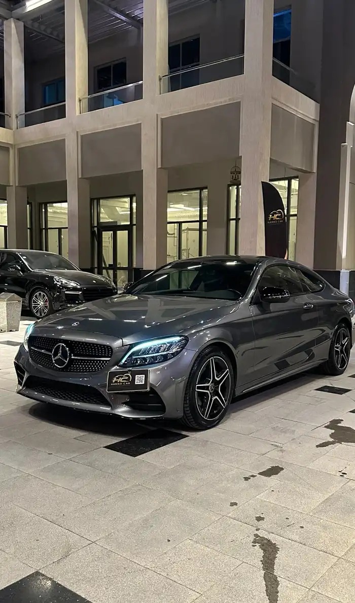 Mercedes C200 AMG 2023 Low Mileage49 000 في الخبر
