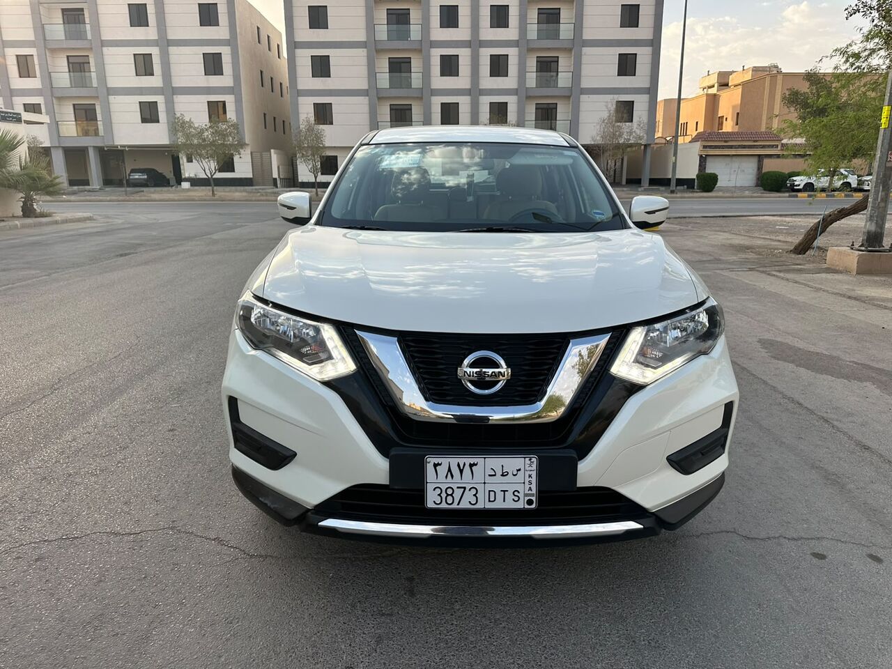 2021 Nissan X-Trail 2.5L Mid Option Family Crossover in Riyadh