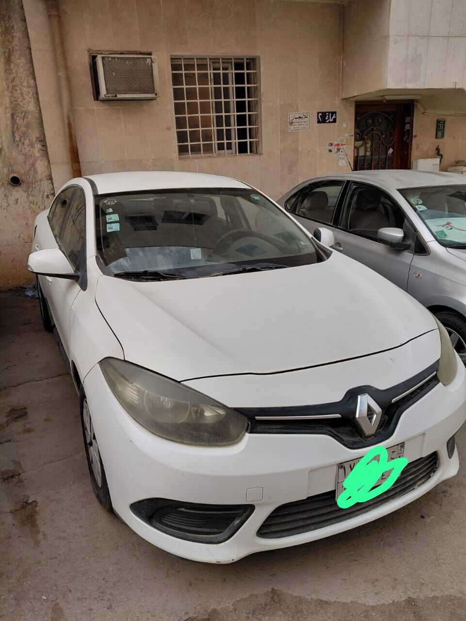 Renault 2015, 2015, Automatic, 125 KM, Renault Fluence Car For Sale