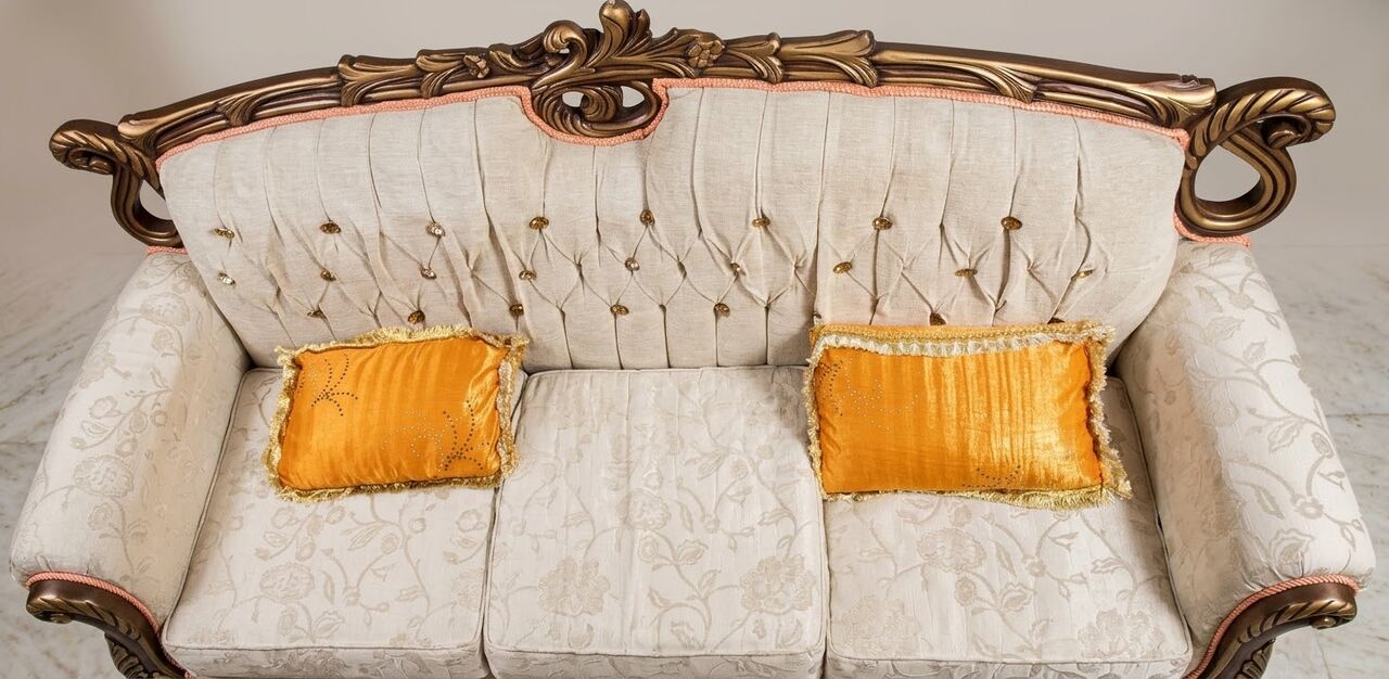 Royal Sofa Set in Mecca