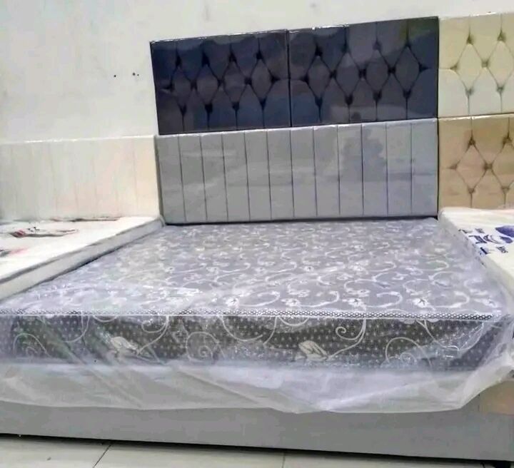 SAR 1, Brand New Stylish And Classic Bedset