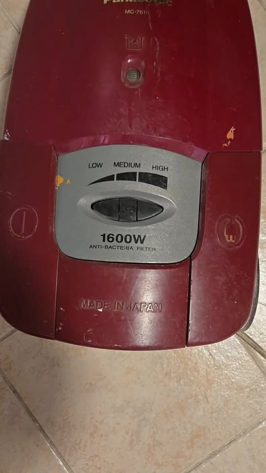 SAR 100, Vacuum Panasonic Japan