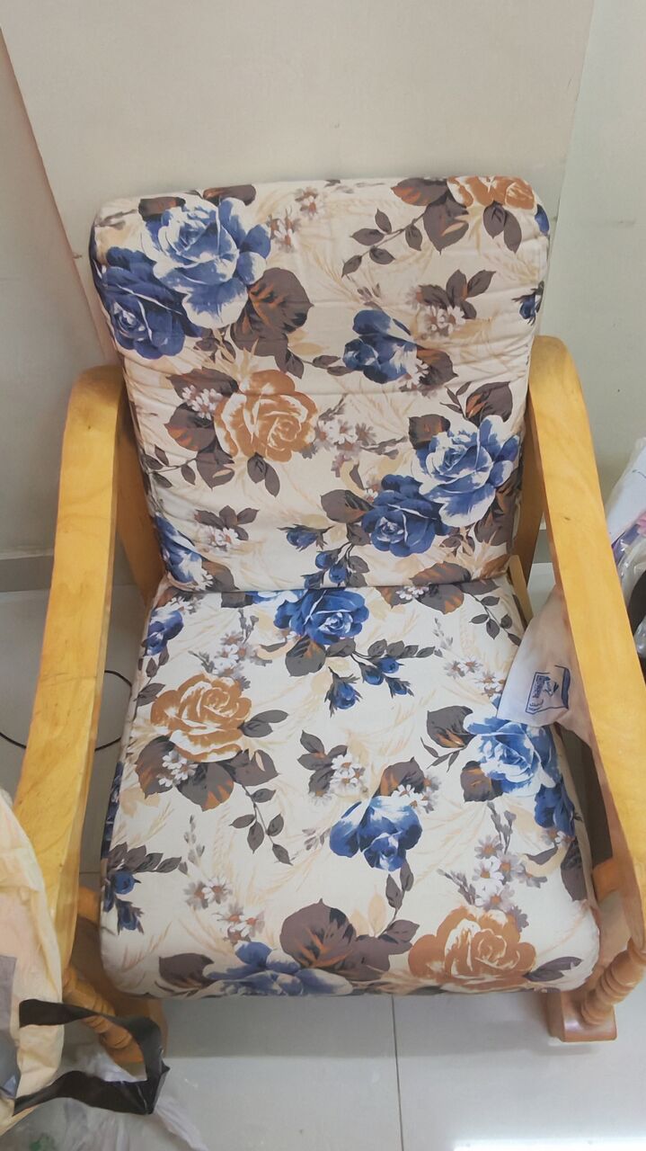 SAR 1000, Wooden Sofa Of 7 (3 Seater + 4 Chairs