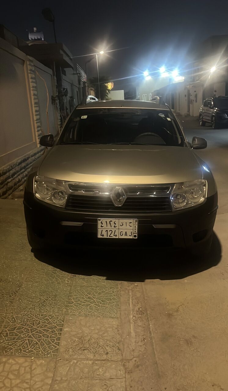 SAR 10000, Renault Duster, 2014, in Riyadh