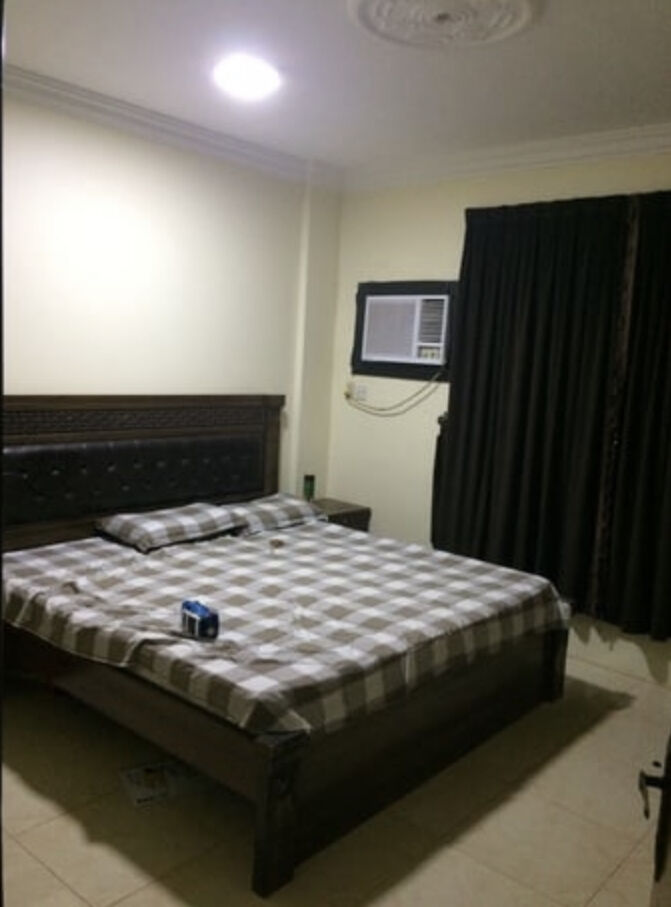 SAR 1000/month, 1Room Bathroom Flat For in Jubail