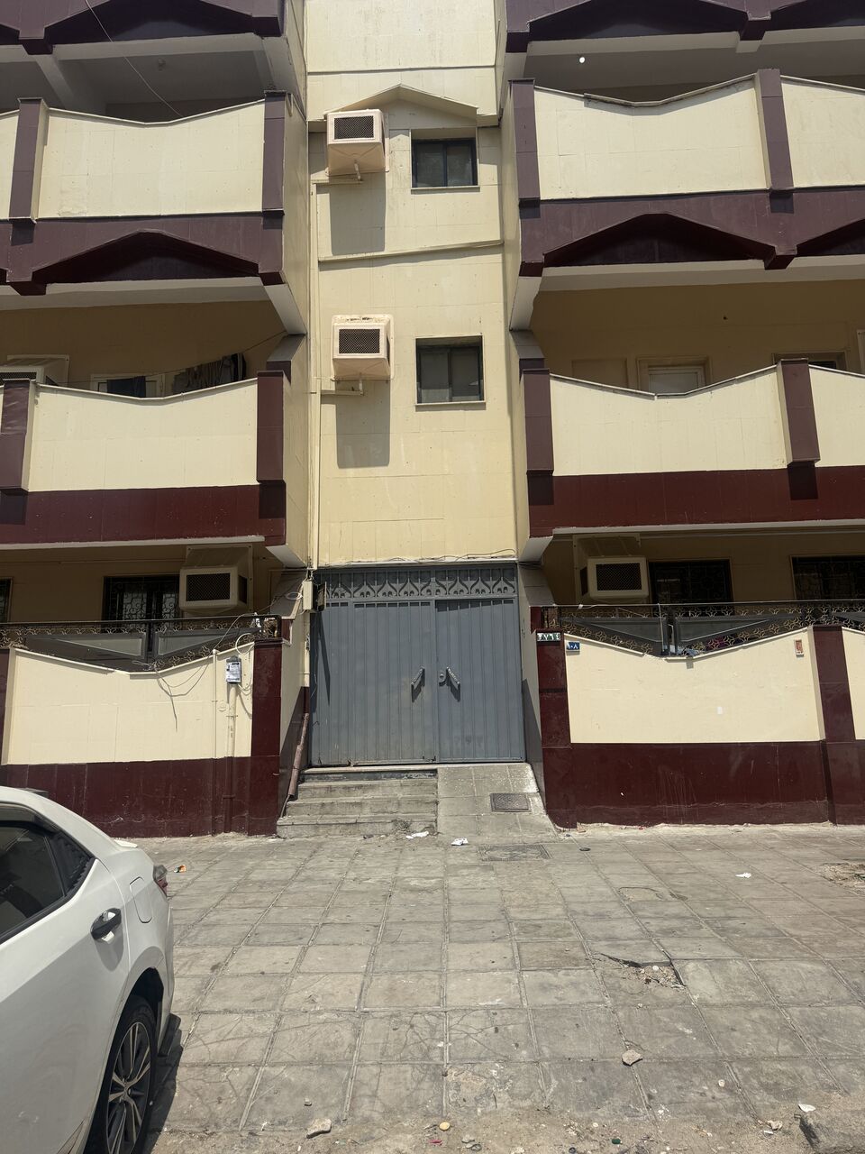 SAR 1000/month, One Room In Flat, For Bachelor