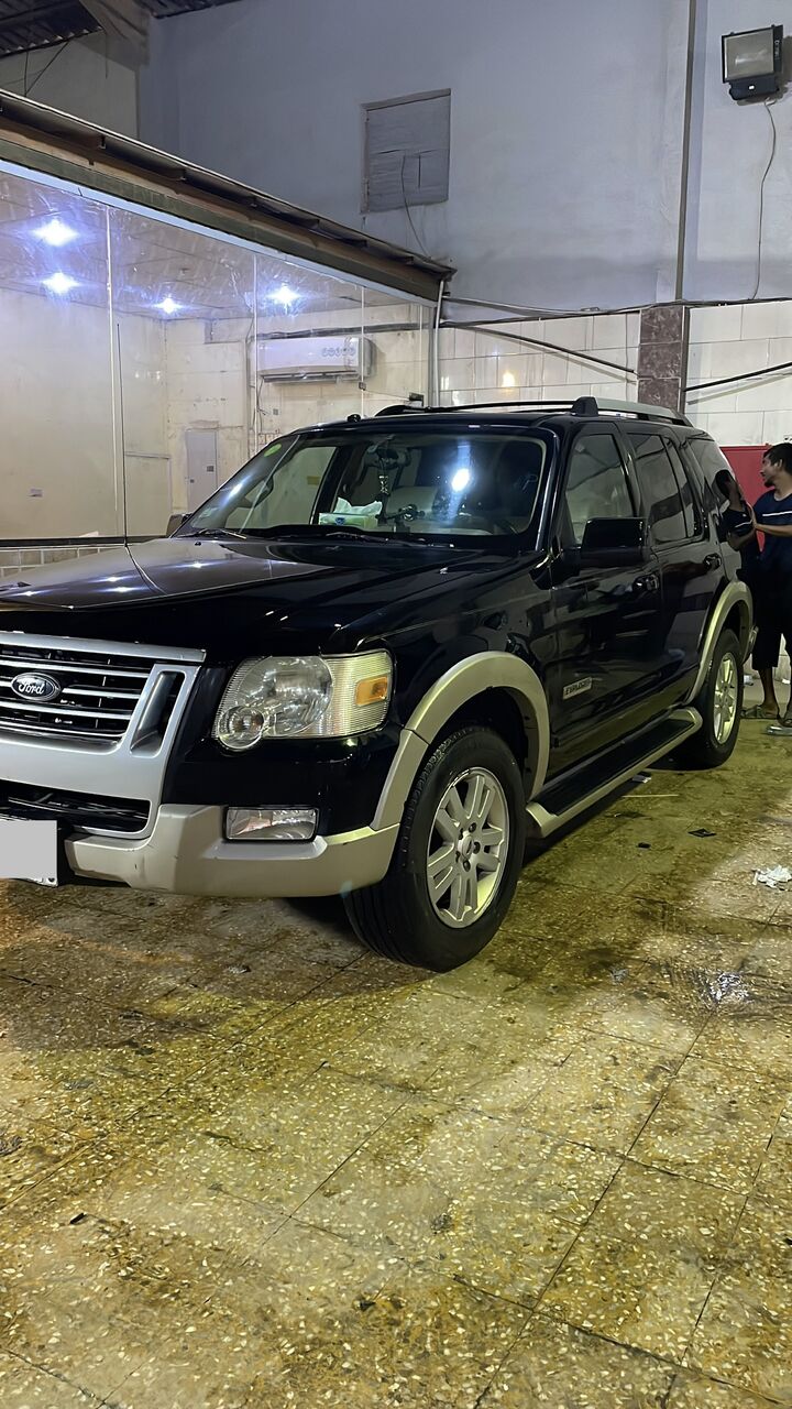 SAR 11000, Ford Explorer Sport Trac, in Riyadh