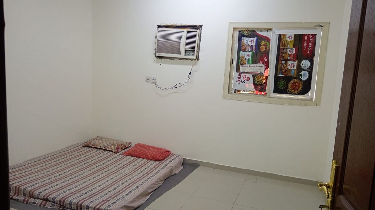 SAR 1200/month, Room For Rent (2 Person in Jeddah