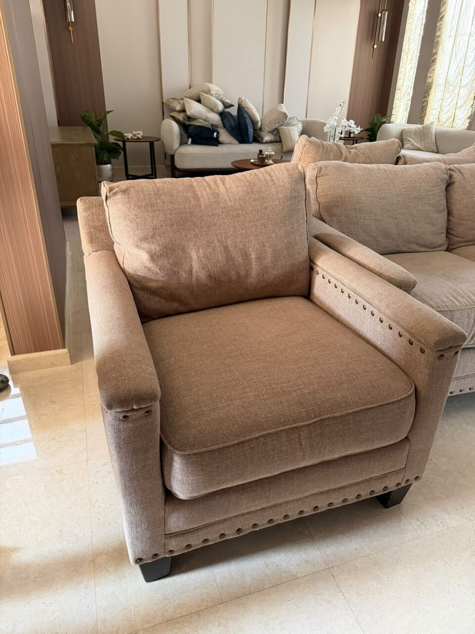 SAR 1200, Sofa Good Condition Hom Box