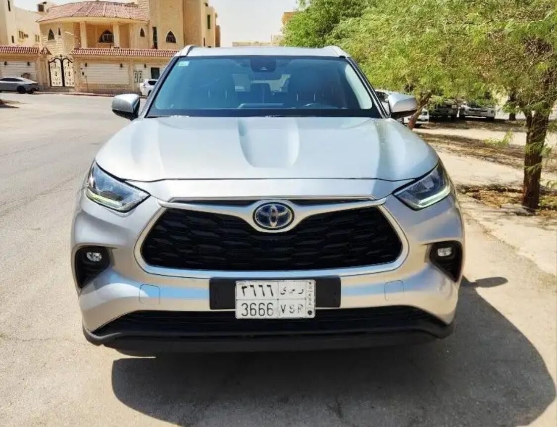SAR 120000, TOYOTA HIGHLANDER, 2023, in Riyadh