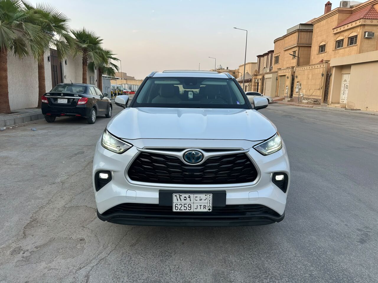 SAR 125000, Toyota Highlander Hybrid in Riyadh