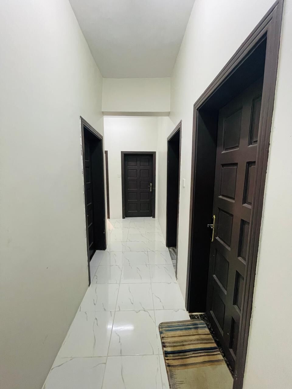SAR 1250/month, 3 BR, Looking For Room in Jeddah