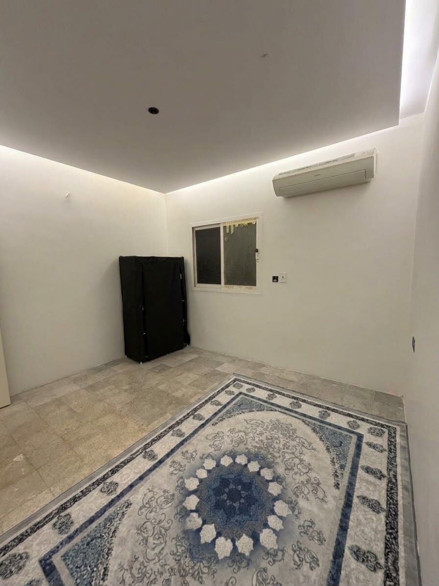 SAR 1350/month, Single Room For Rent