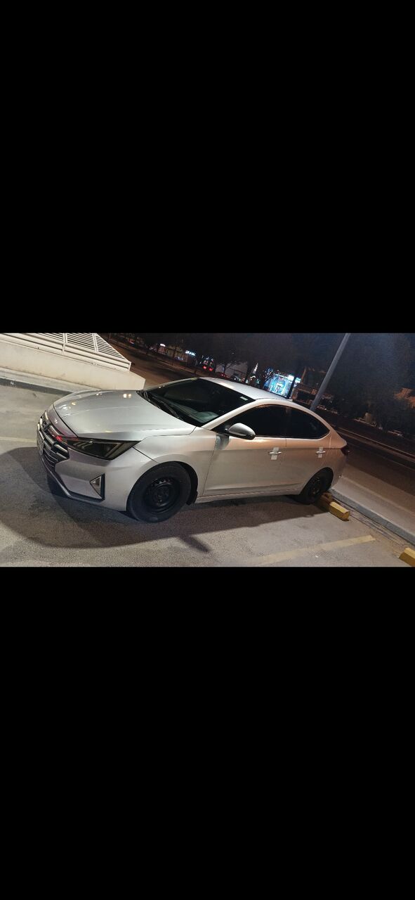 SAR 1700, 2019, 2019, Automatic, 400000 in Riyadh