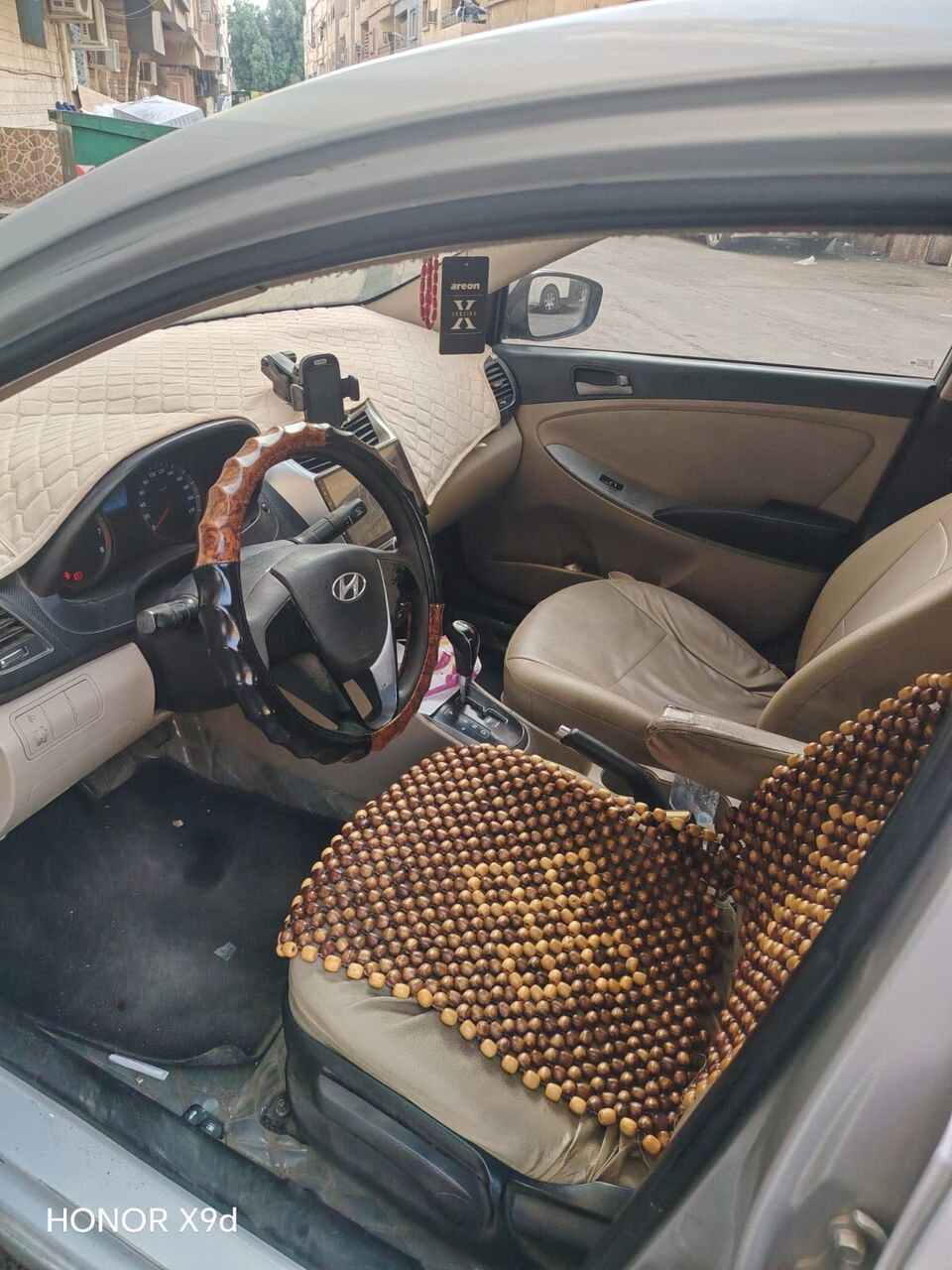 SAR 17000, Hyundai Accent, 2016, Automatic, 400 KM