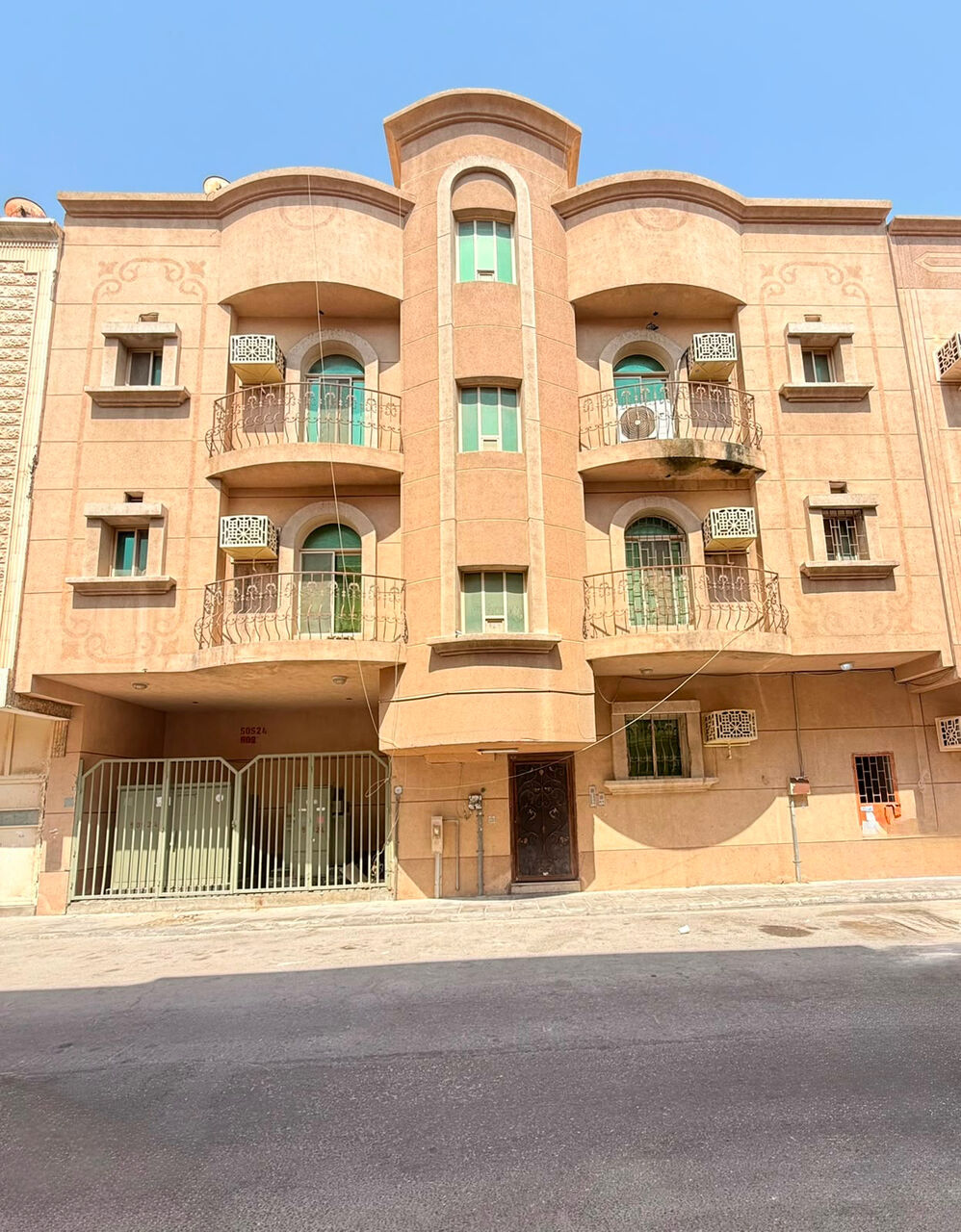 SAR 17500/year, 2 BR, Family Flat