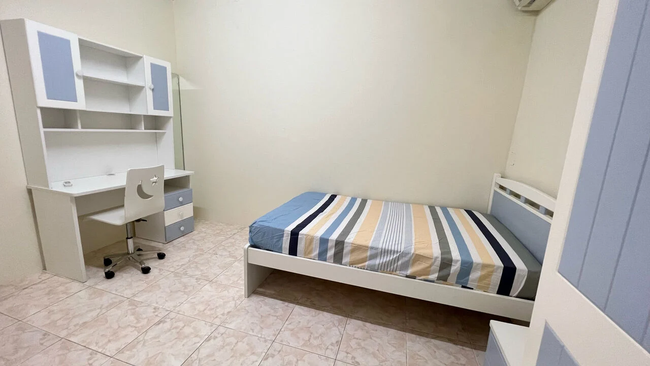 SAR 1800/month, Fully Furnished Room For Executive Bachelor- Olaya Rooms for Rent