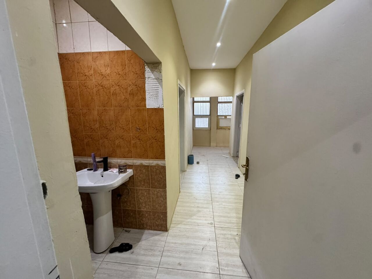 SAR 18000/year, 2 BR, SAR 18000/year, 2 in Riyadh