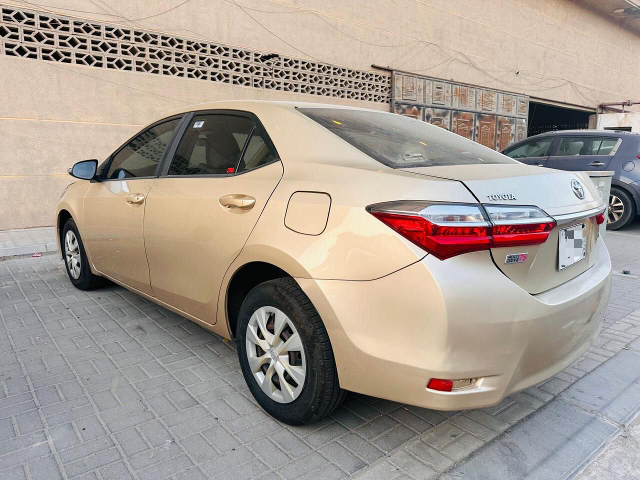 SAR 1900, TOYOTA COROLLA FOR MONTHLY RENT