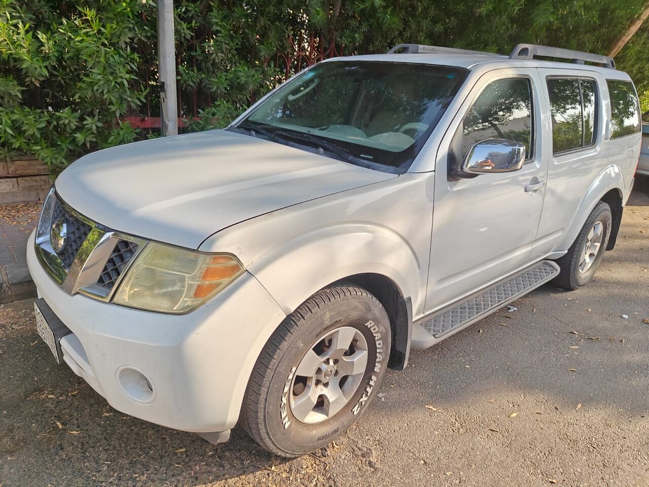 SAR 20, Nissan Pathfinder, 2009, in Mecca