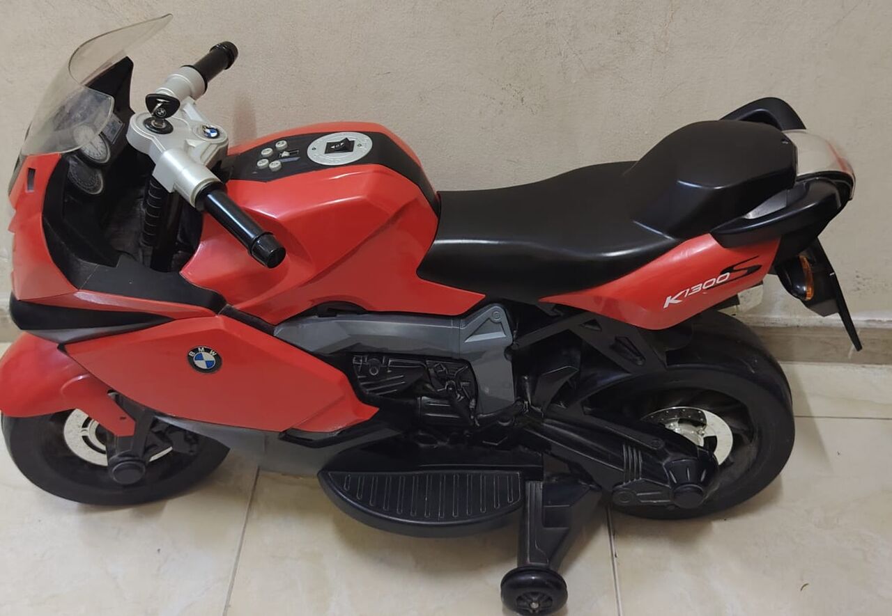 SAR 200, BMW Kids Electrical Musical in Dammam