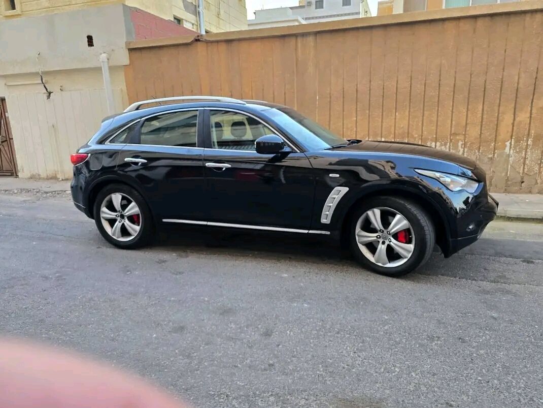 SAR 22000, Infiniti FX, 2009, Automatic, in Mecca