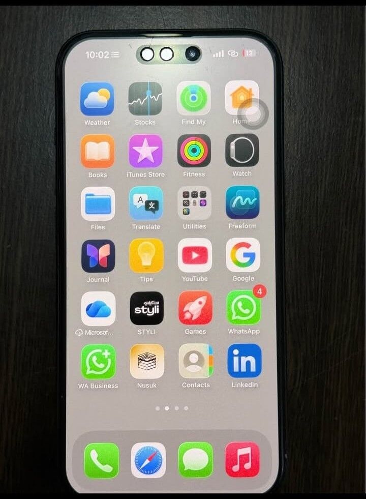 SAR 2400, Iphone 15