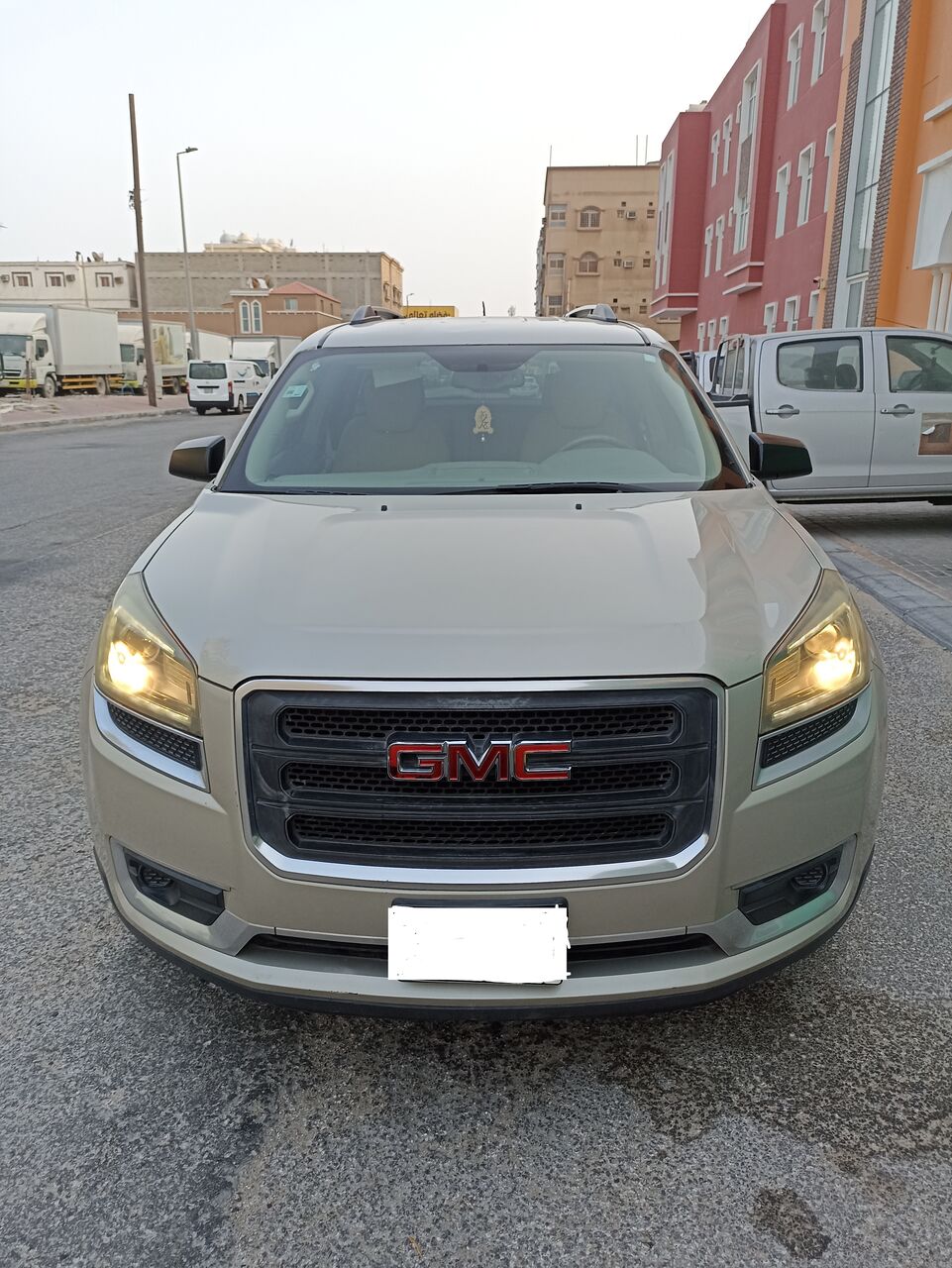 SAR 25000, Gmc Acadia, 2013, Automatic, in Dammam