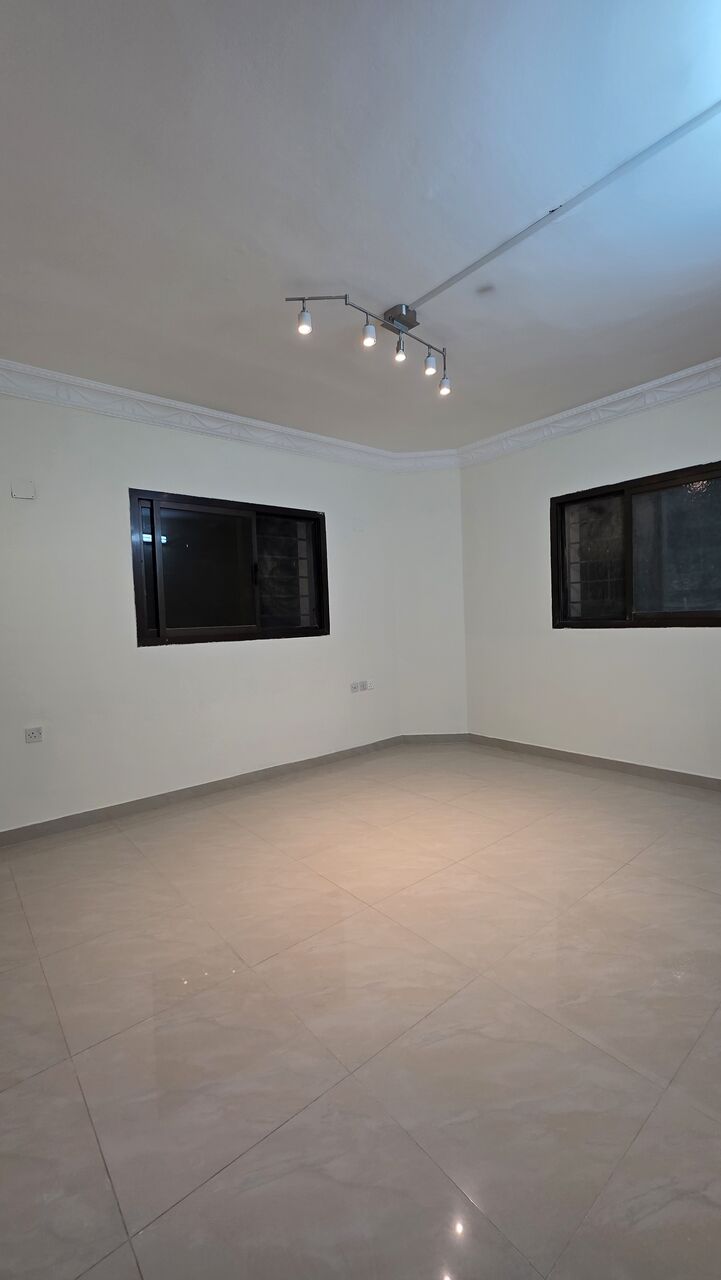 SAR 28000/year, 1 BR, 1BHK FF And SF in Riyadh