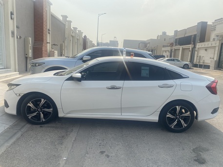 SAR 30, Honda Civic, 2018, Automatic, 313 KM