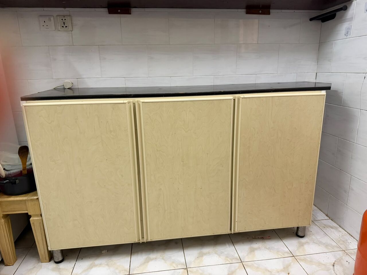 SAR 300, Kitchen Cabinet @ 300SAR