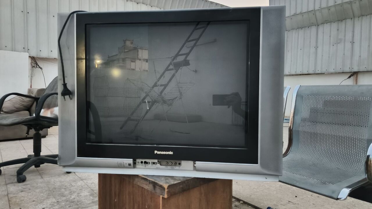 SAR 300, تلفزيون باناسونيك 29 بوصة صناعة ماليزية