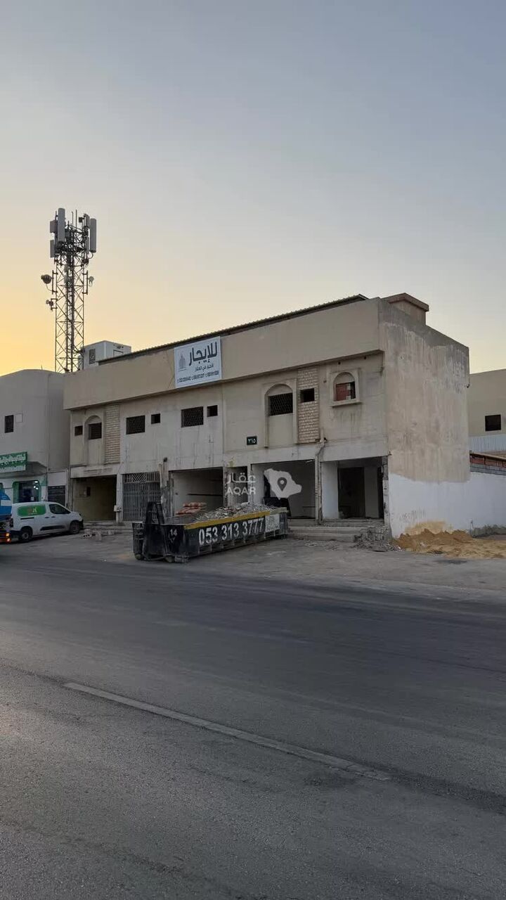 SAR 300000/year, محل in Riyadh