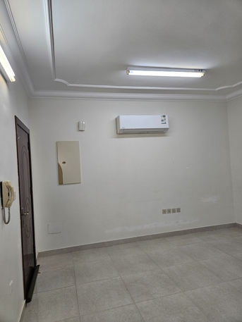SAR 30000/year, 3 BR, Flat For Rent. in Medina