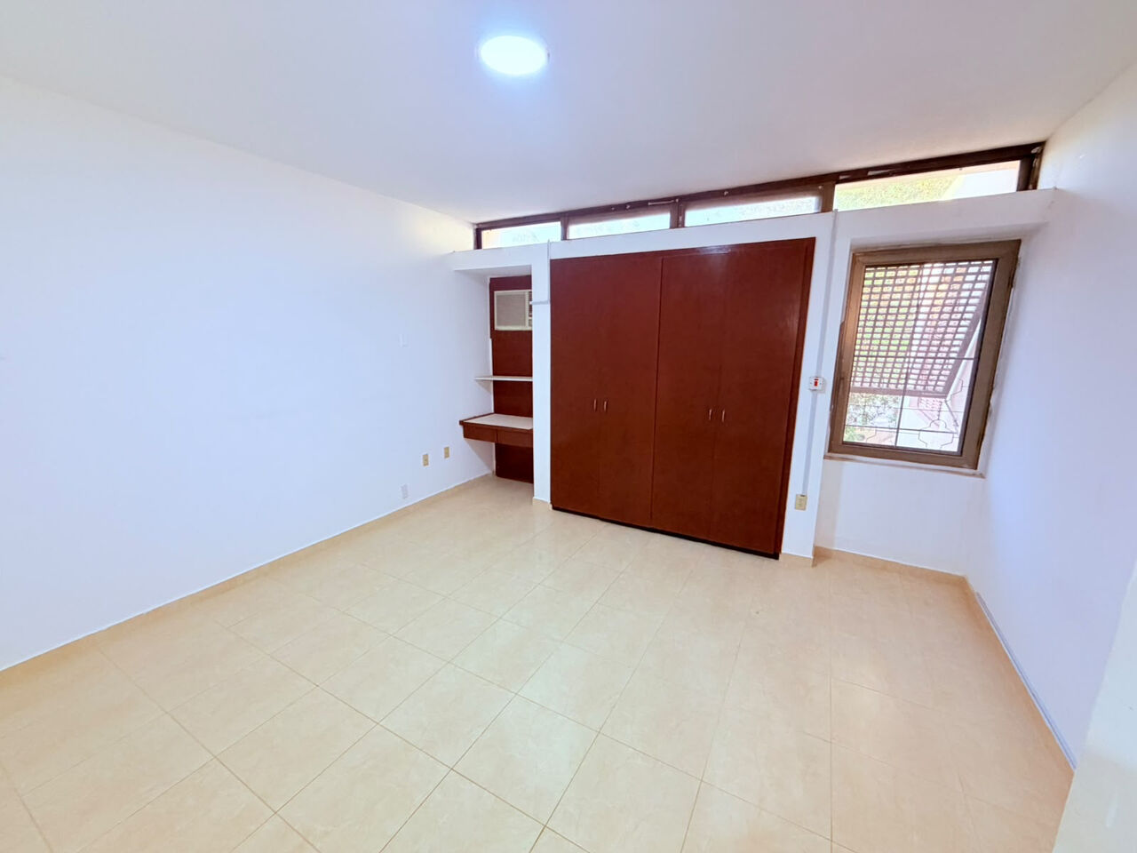 SAR 300/month, 6 BR, Single Rooms And in Medina