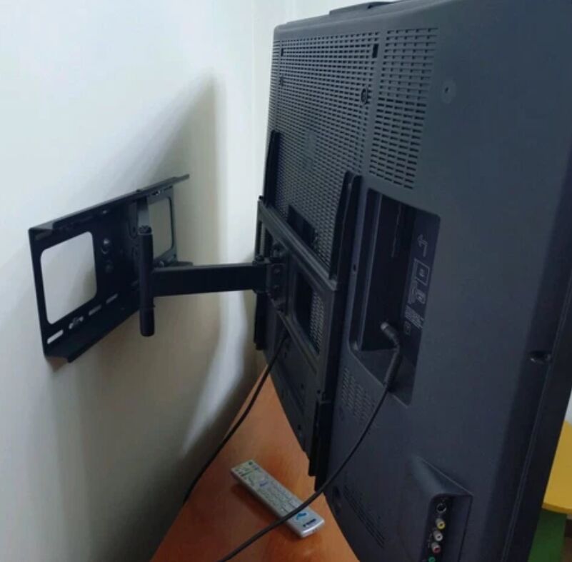 SAR 325, Sony Bravia 40 Inch-Made In Malysia