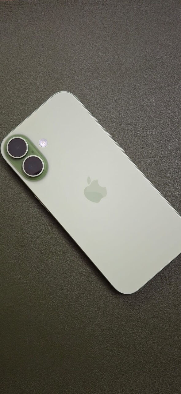 SAR 3399, Used IPhone 17 256 GB- ESim- in Riyadh