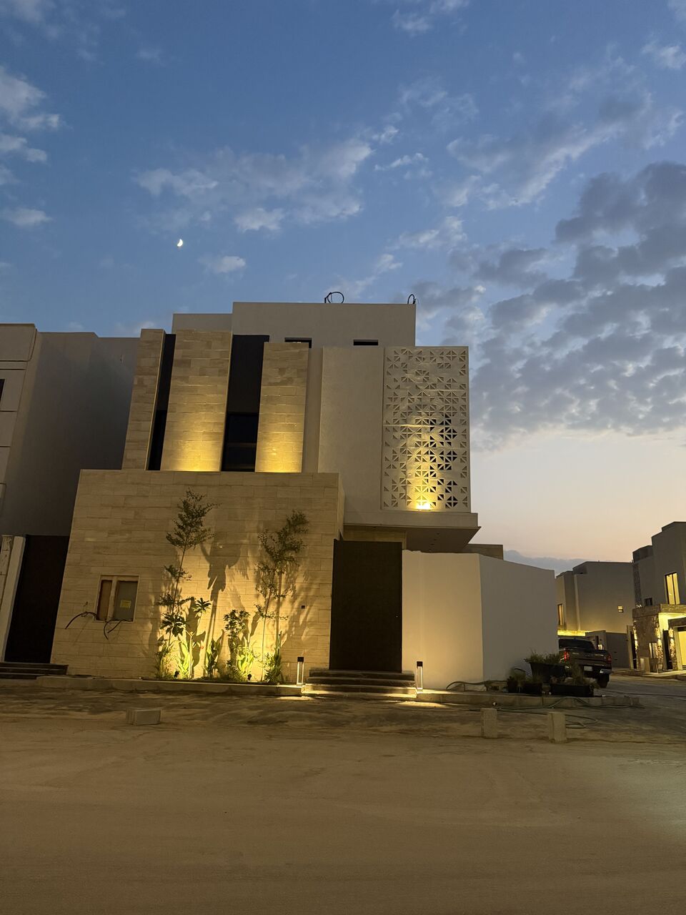SAR 34000/year, 2 BR, 70 Sq. Meter, in Riyadh