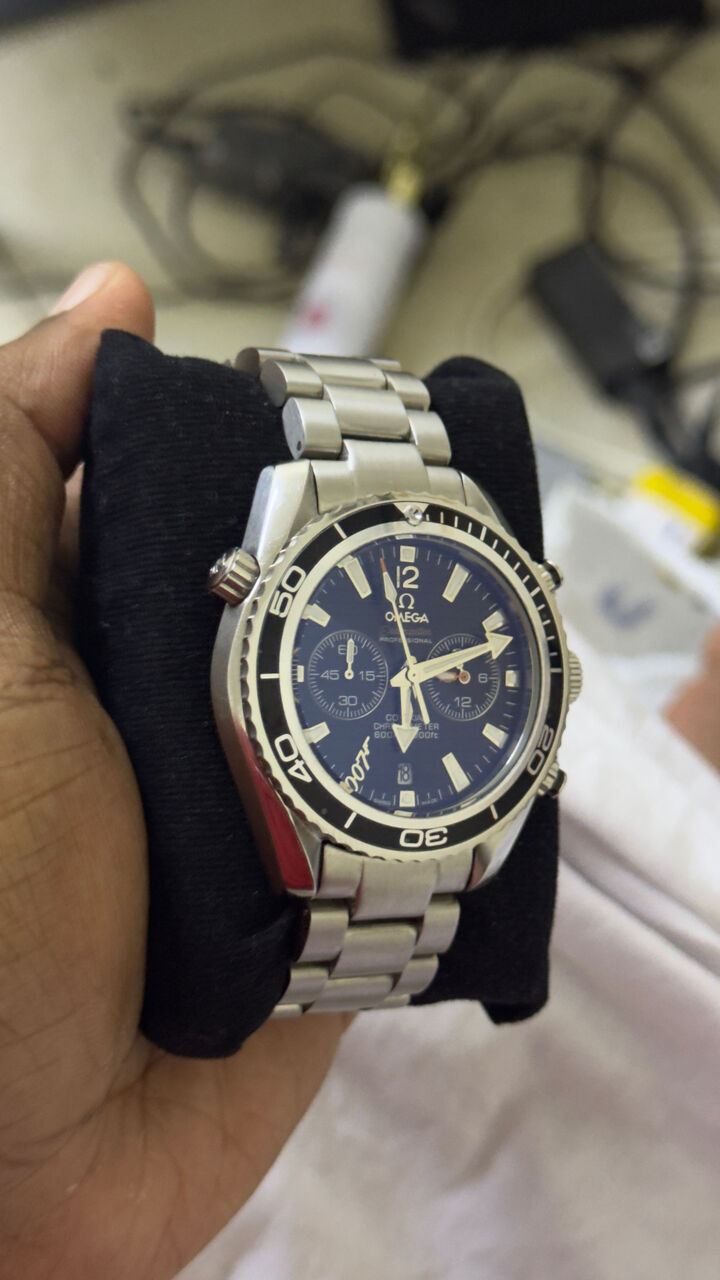 SAR 400, Omega Seamaster- 007 Limited Edition