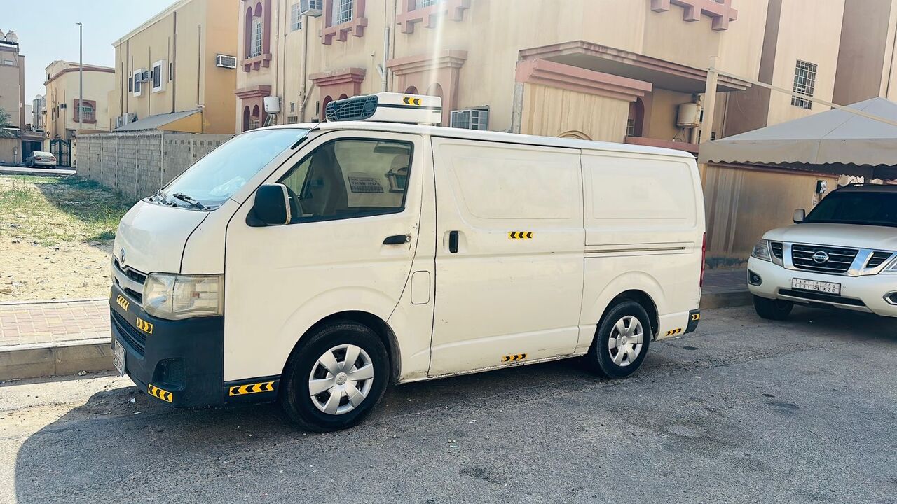 SAR 43000, Toyota Hiace Chiller Van in Jubail