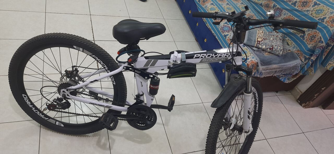 SAR 450, Foldable Bicycle In Excellent Condition